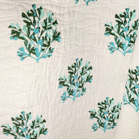 Endless Sea Quilt Set