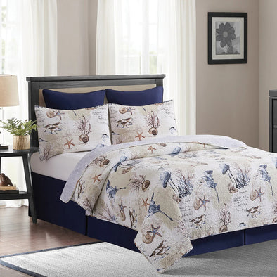 Brunswick Island King Quilt Set