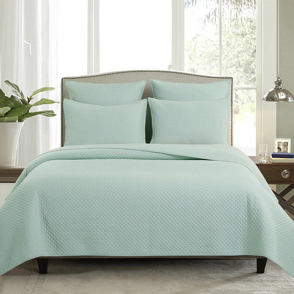 Kya King Quilt Set in Sea Glass