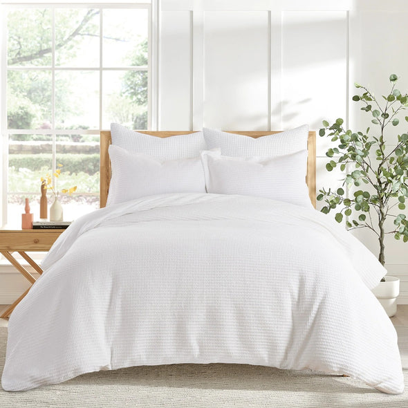 Cloud Waffle Full/Queen Duvet Cover Set in Bright White