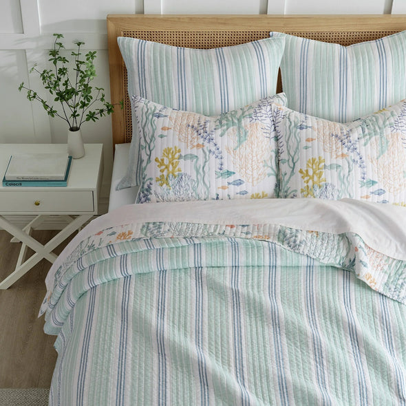 Ocean Meadow Full/Queen Quilt Set