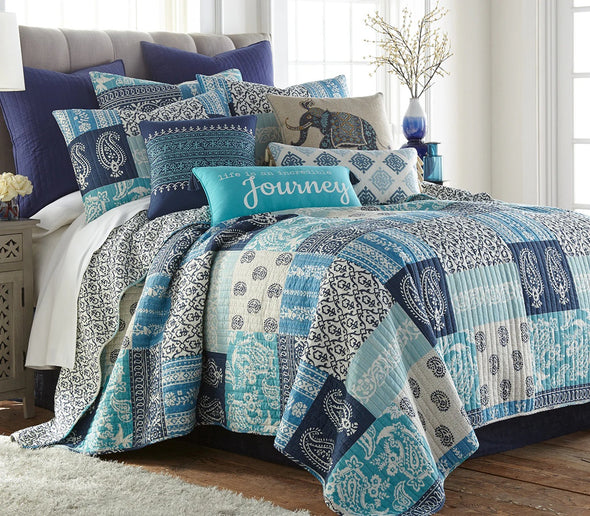 Chandra King/Cal King Quilt Set