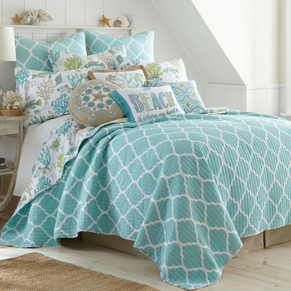 Calafel Twin/Twin XL Quilt Set